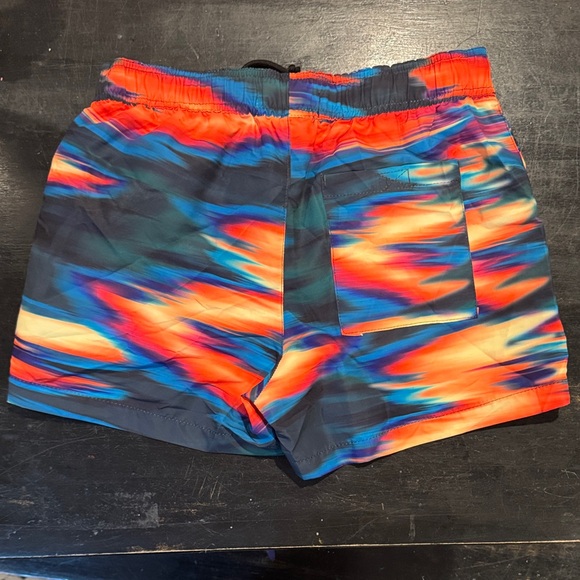 4/$15 Men’s Foreber 21 Vibrant Multicolor Tie-Dye Swim Shorts Size Small - Picture 6 of 7